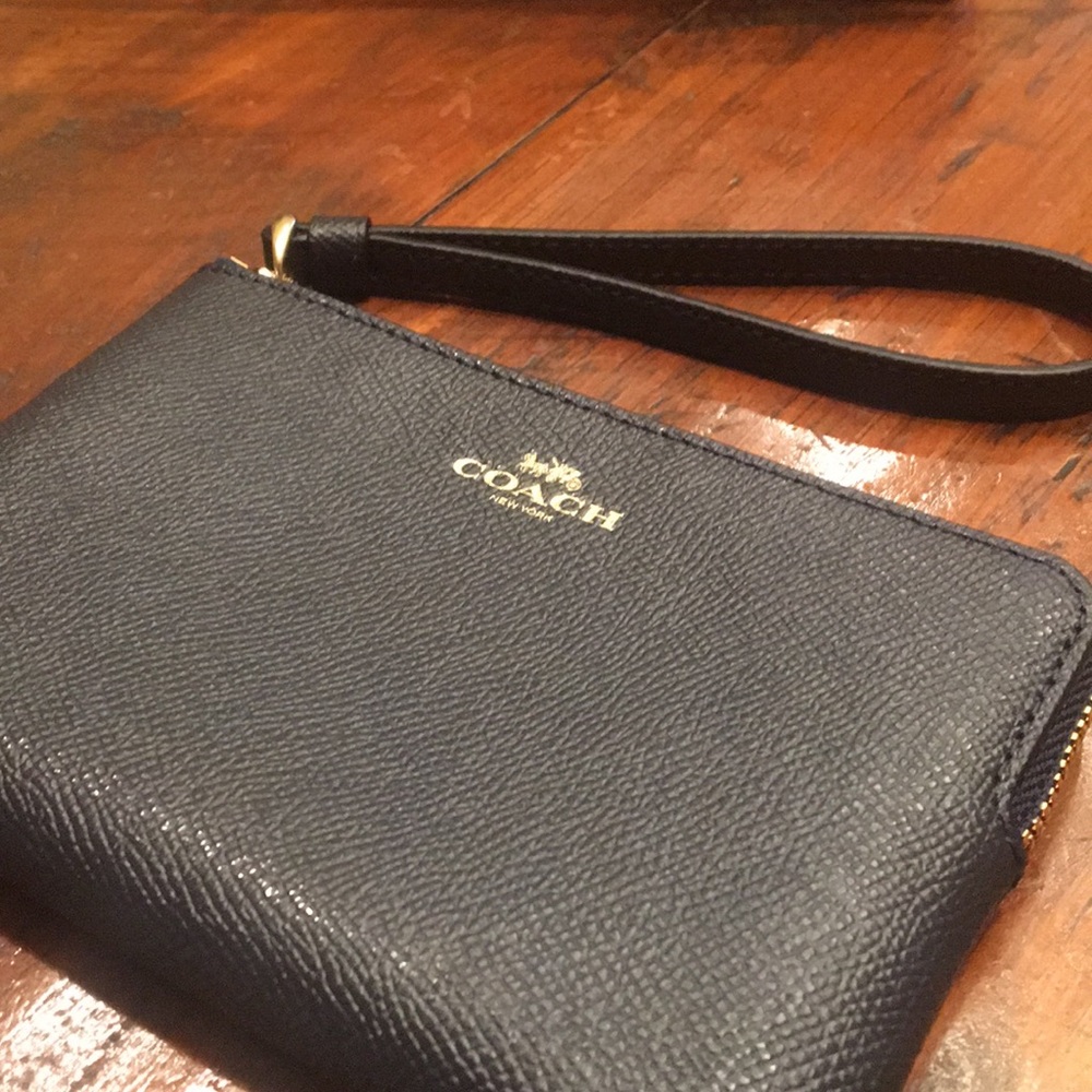 Coach Crossgrain Leather Corner Zip Wristlet
